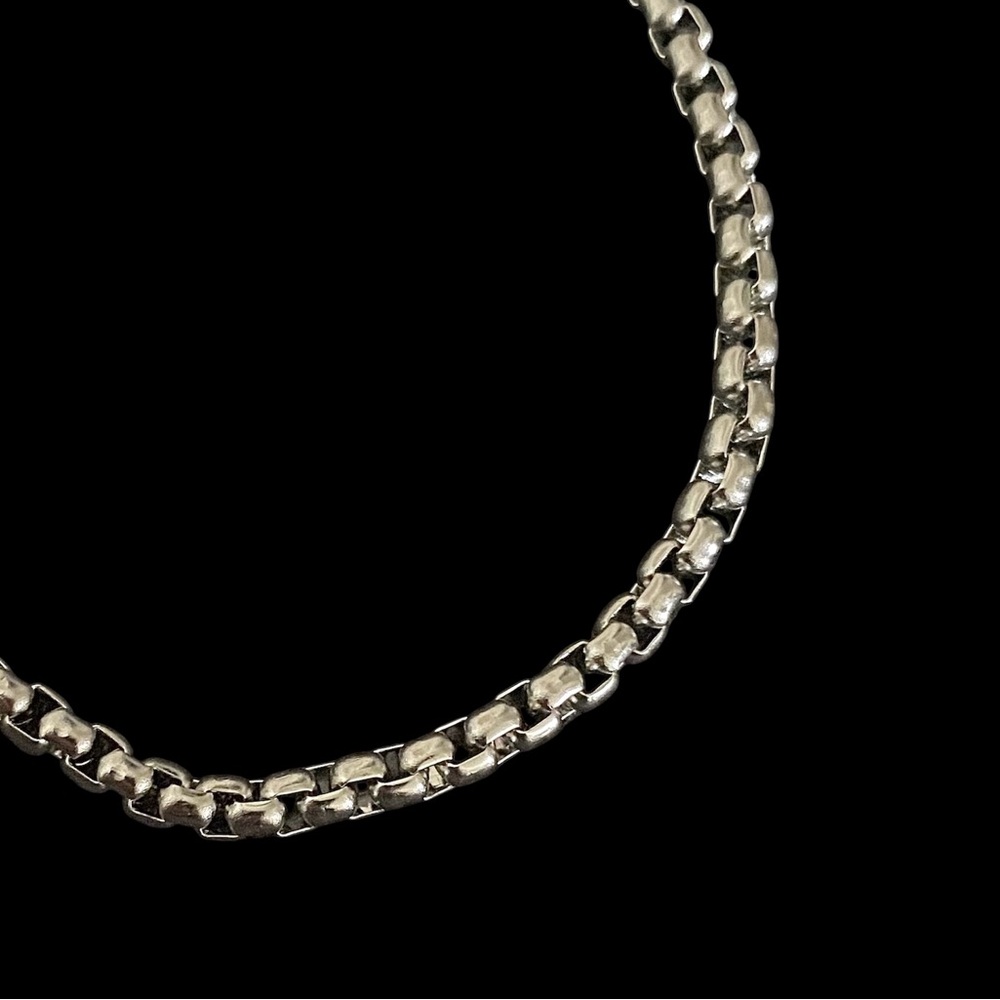 Box chain Stainless Steel 8.3 inch long and 4mm width bracelet - Silver - Picture 8 of 8